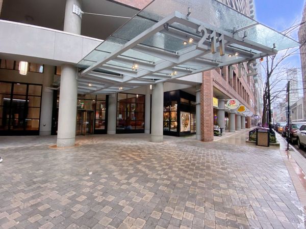 211 E OHIO Street , Unit 1605, Chicago, IL 60611
