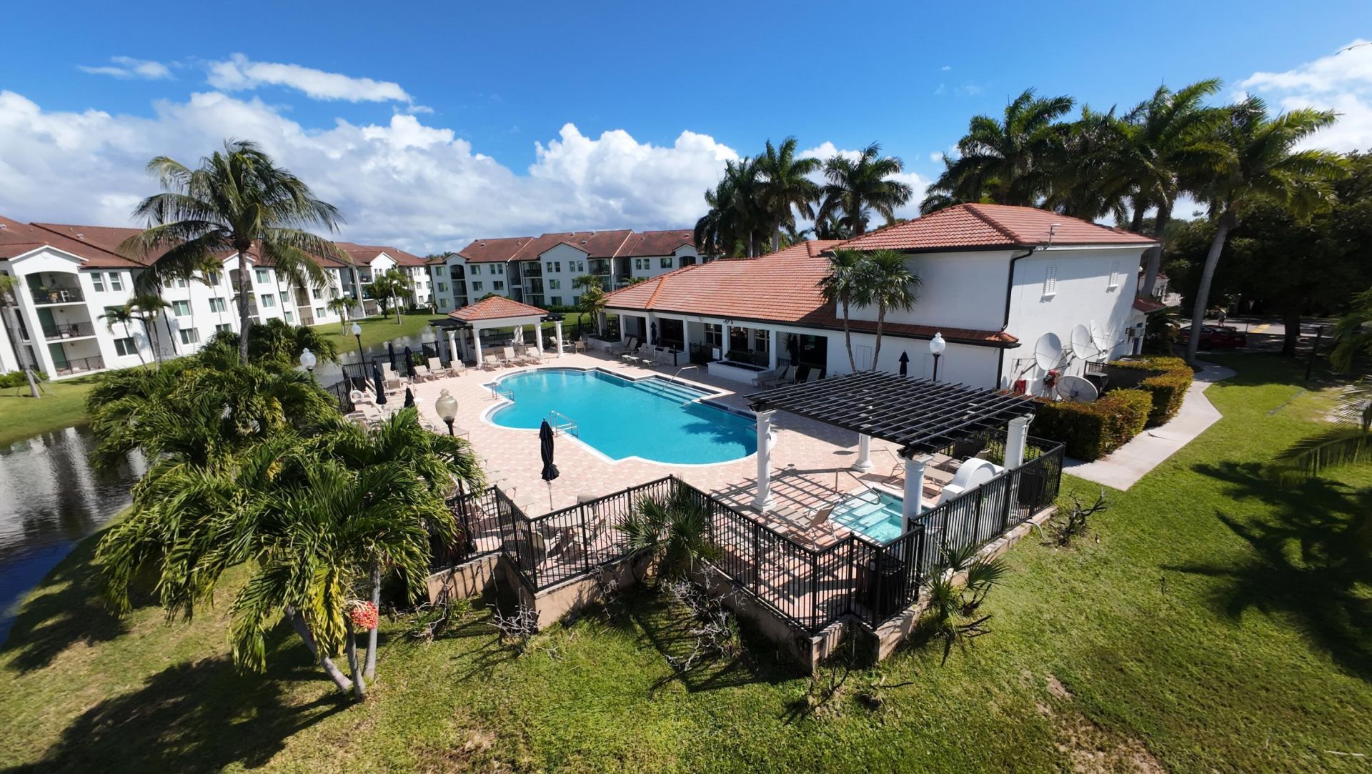 110 Villa Circle, Unit 110, Boynton Beach, FL 33435 Photo