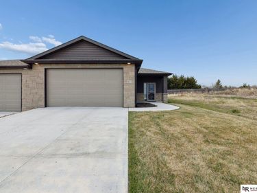 9831 Keystone Drive , Lincoln, NE 68516