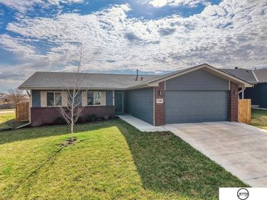 2348 NW 57Th Street , Lincoln, NE 68524