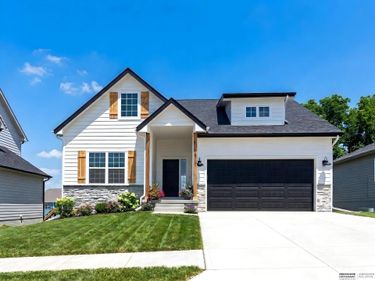 19102 Fir Street, Gretna, NE 68028