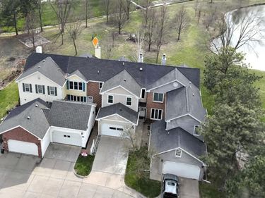 6805 Summerset Court, Lincoln, NE 68516