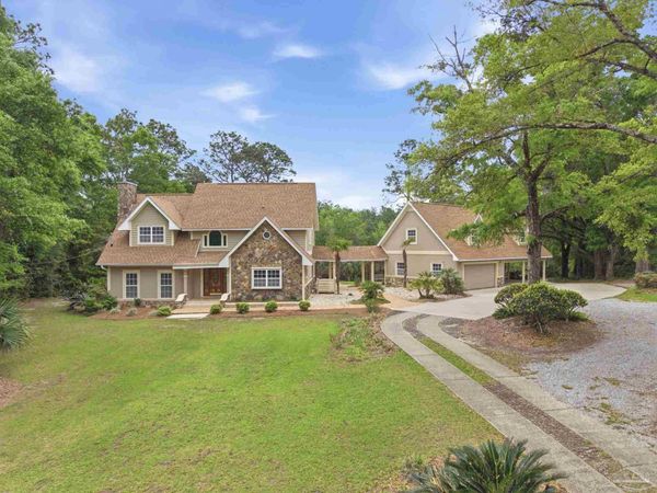 11441 Clear Creek Dr, Pensacola, FL 32514