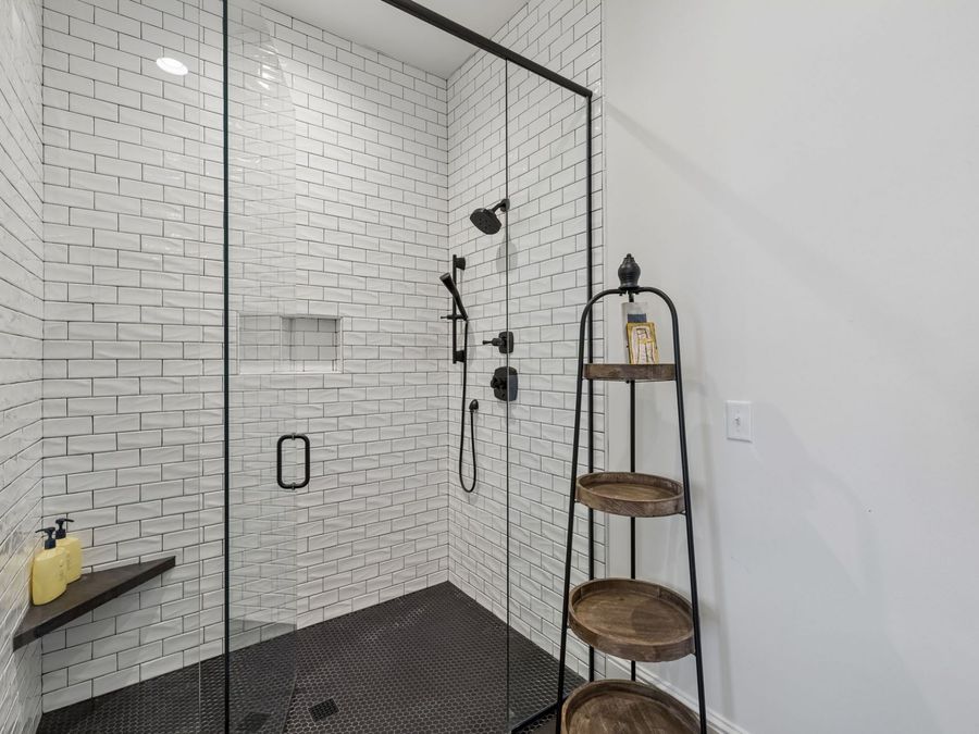 Property Image 76