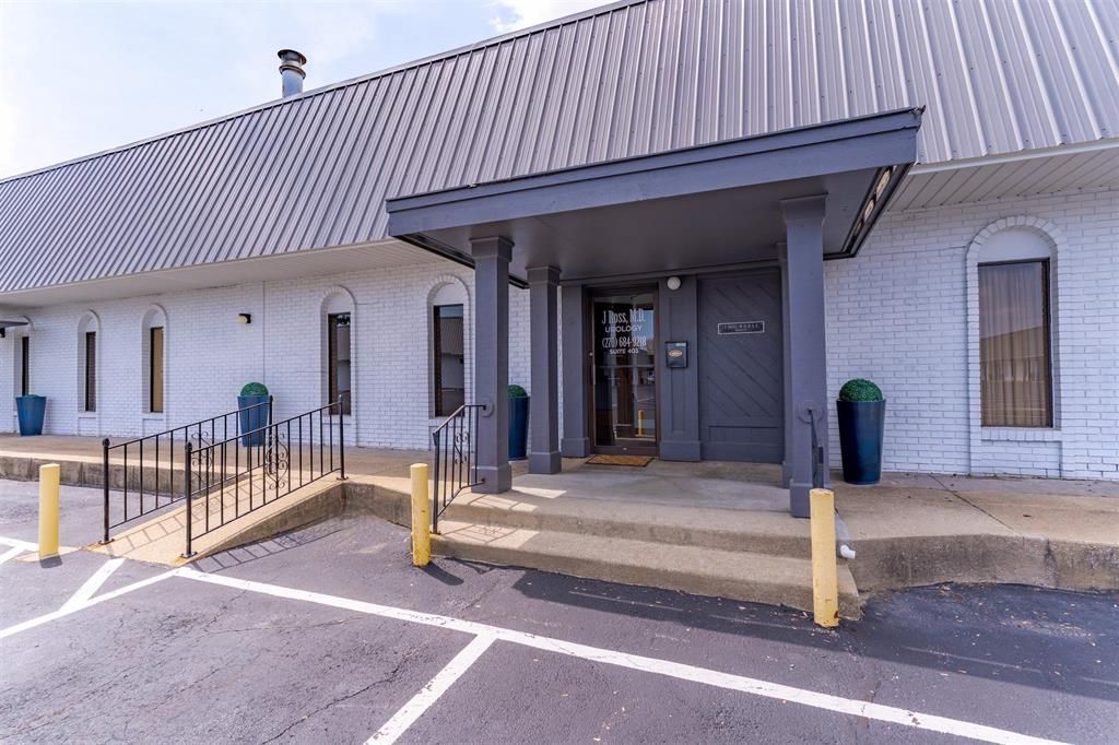 2816 Veach Rd, Unit 402, 403 & 404, Owensboro, KY 42303 Main Photo