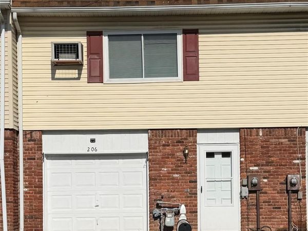 206 Chrystal Drive , Maybrook, NY 12543