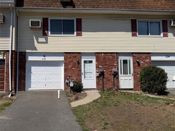 206 Chrystal Drive, Maybrook, NY 12543