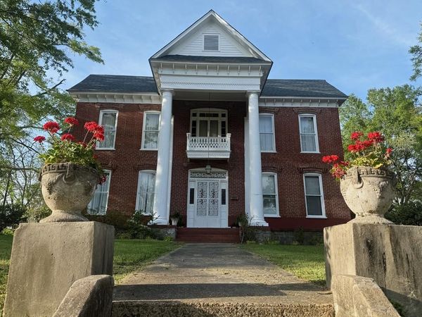 311 Wood Street, Water Valley, MS 38965