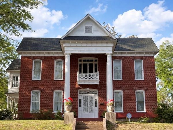 311 Wood Street, Water Valley, MS 38965