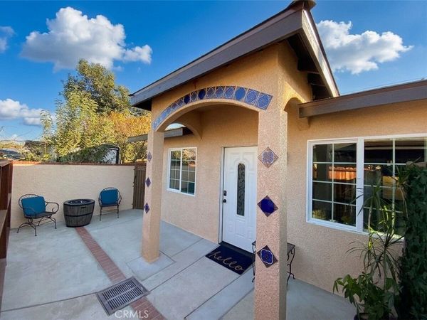 1004 W Hollyvale Street, Azusa, CA 91702