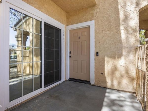 2065 Blackberry Circle, Oxnard, CA 93036