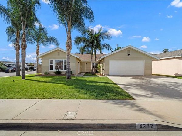 8272 Guilders Drive, Huntington Beach, CA 92647