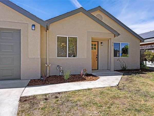 46 Lone Oak, Templeton, CA 93465