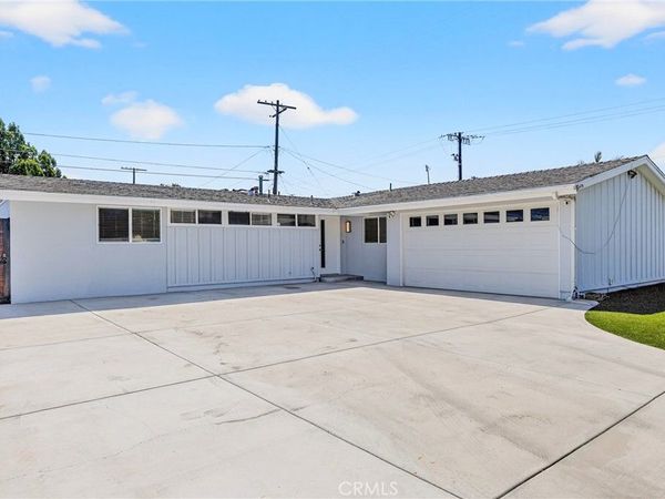 3210 E Janice Street, Long Beach, CA 90805