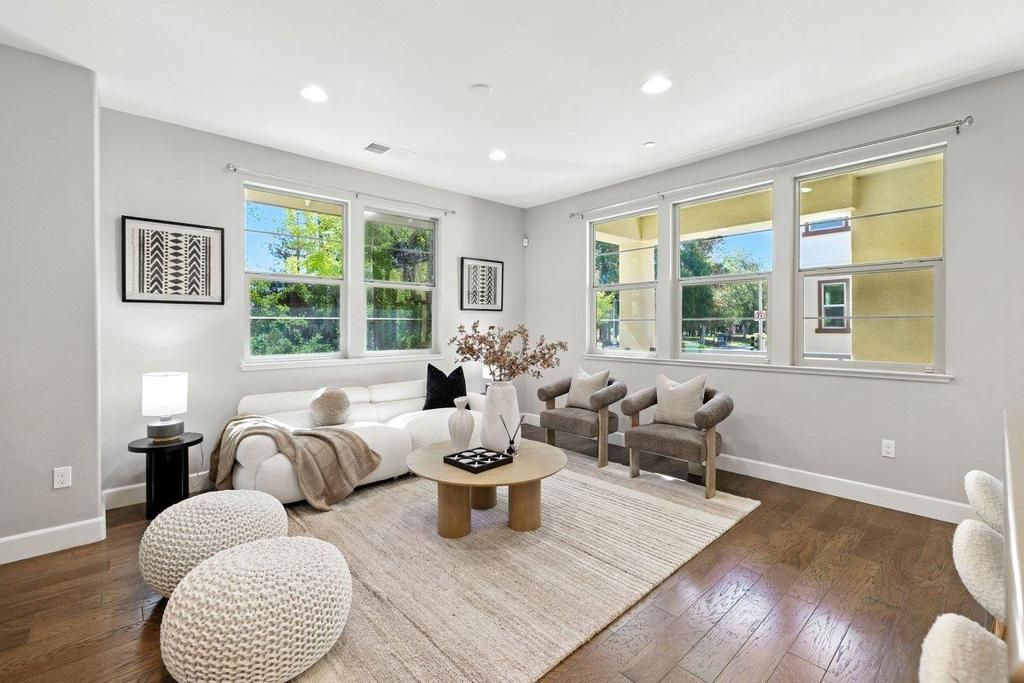 2955 Via Roma Place, Unit 42, Santa Clara, CA 95051 Main Photo