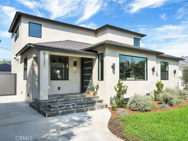 8121 Chase, Los Angeles, CA 90045