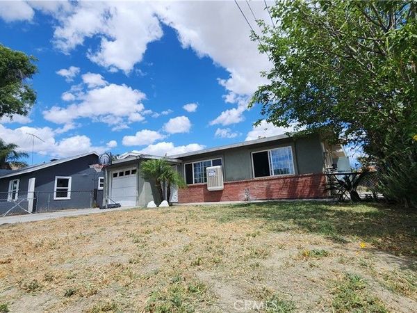 623 S Mistletoe Avenue, San Jacinto, CA 92583