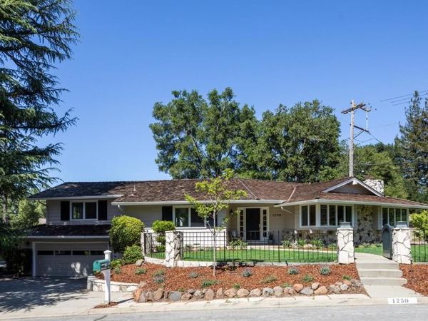 1250 Montclaire Way, Los Altos, CA 94024
