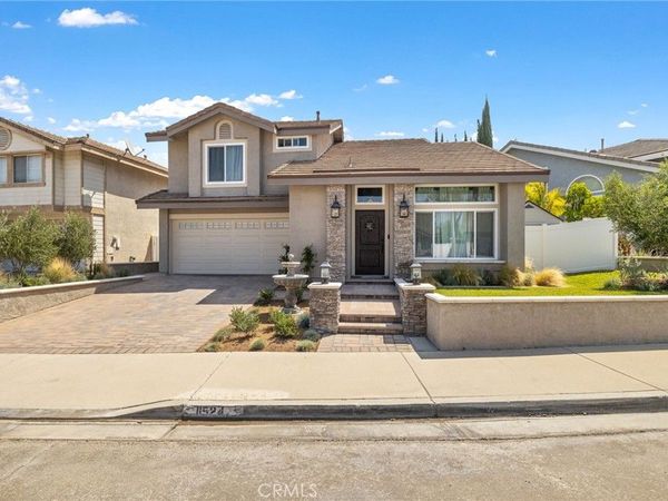 11524 Norgate Circle, Corona, CA 92878