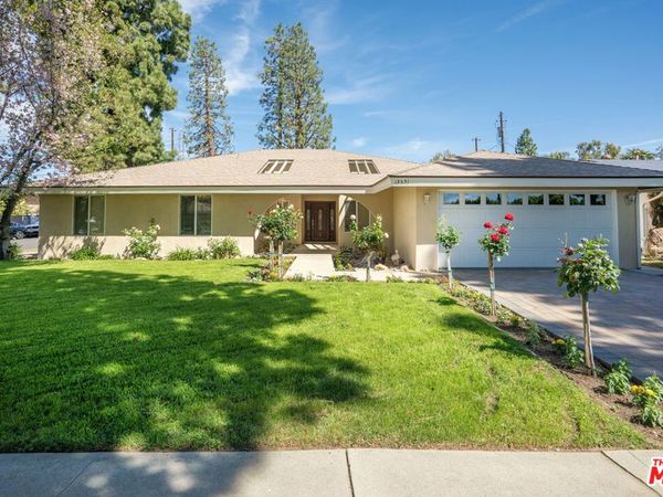 18631 Superior Street, Northridge, CA 91324