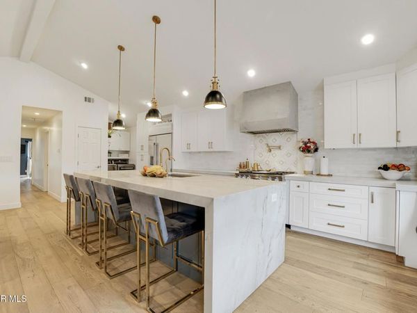 152 Via Rosal, Camarillo, CA 93012