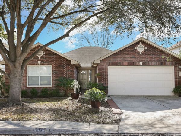 5858 Creekway, San Antonio, TX 78247