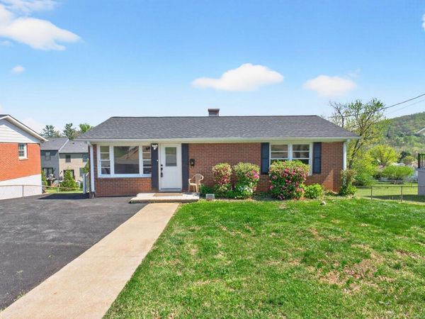 316 CARLTON RD , Charlottesville, VA 22902