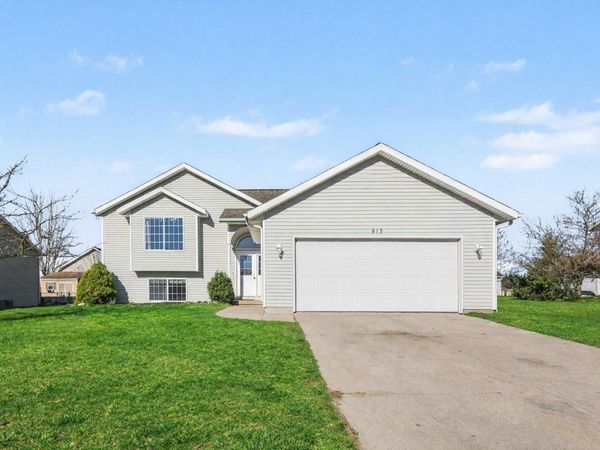 813 Valley Avenue, Fremont, MI 49412