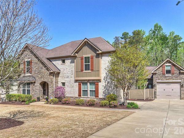 294 S San Agustin Drive, Mooresville, NC 28117