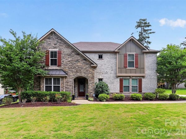294 S San Agustin Drive, Mooresville, NC 28117