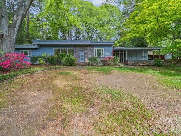 1051 Paramount Circle , Gastonia, NC 28052