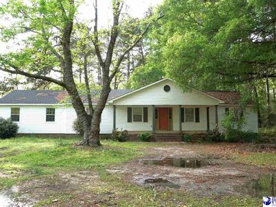 2471 Oliver rd, Timmonsville, SC 29161