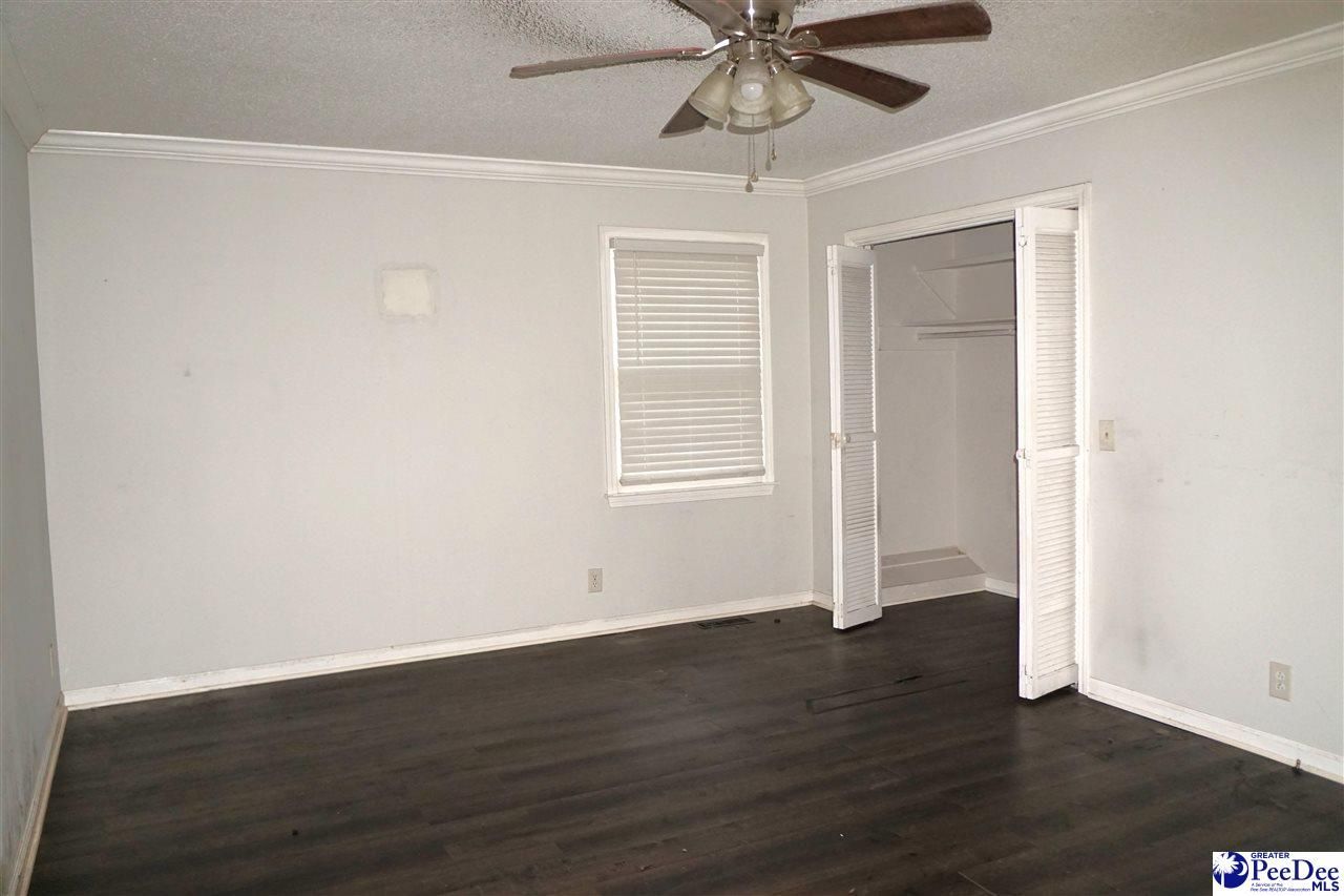 2471 Oliver Rd Photo 16