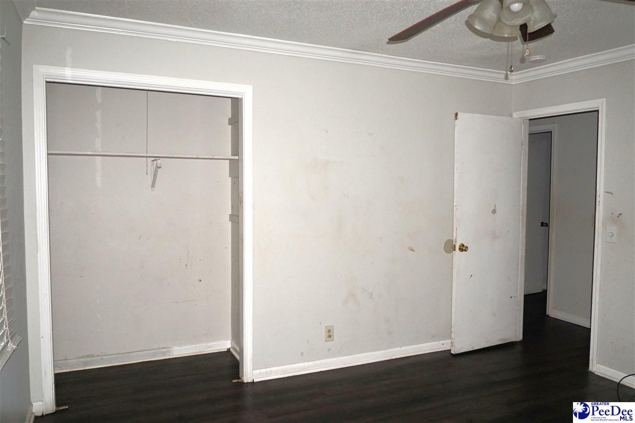 2471 Oliver Rd Photo 17