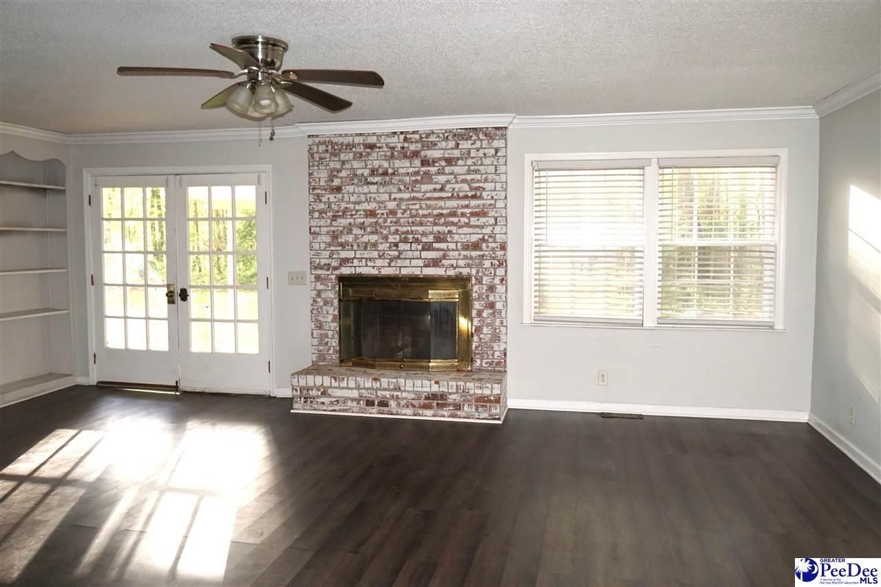 2471 Oliver Rd Photo 5