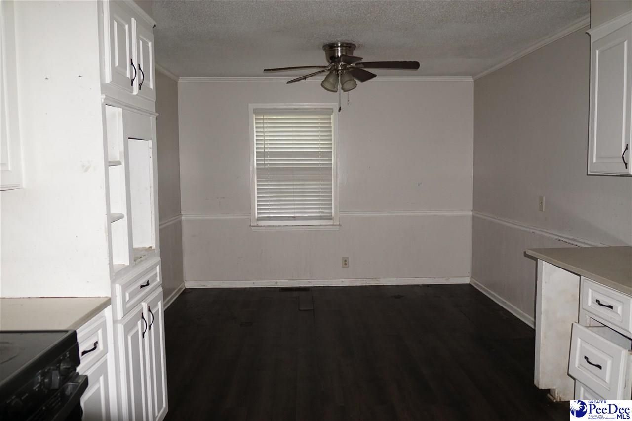 2471 Oliver Rd Photo 9