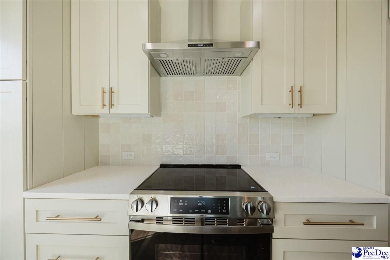 831 Timmons Road Photo 13