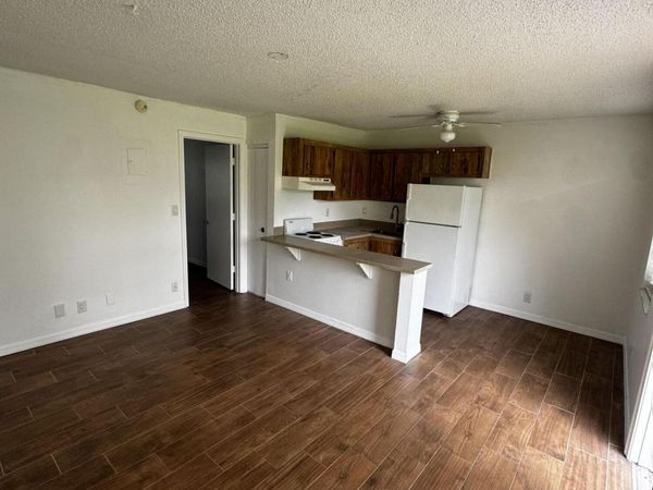 5156 NE 6th Avenue, Unit 205, Oakland Park, FL 33334