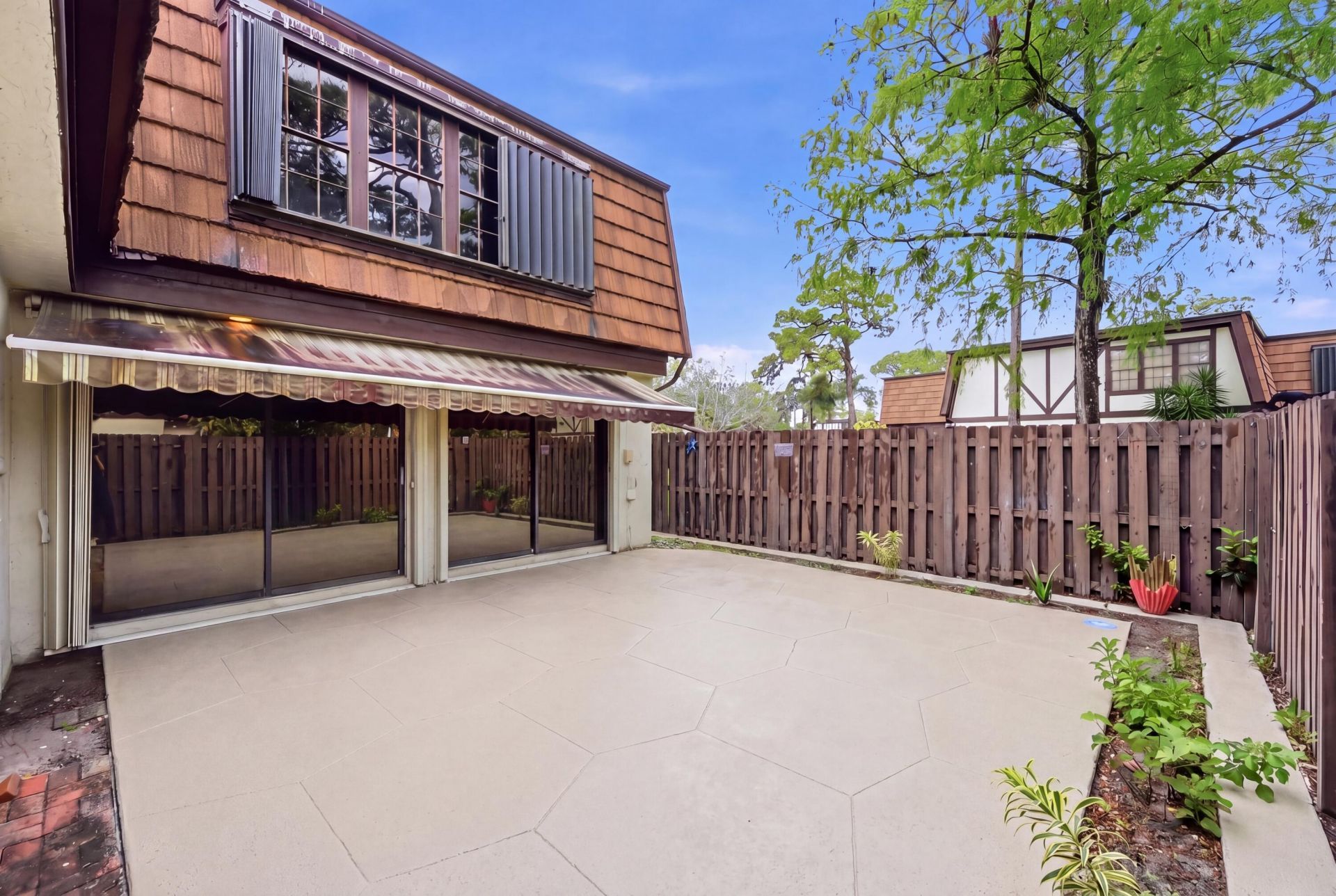 105 Weybridge Circle, Unit A, Royal Palm Beach, FL 33411 Photo