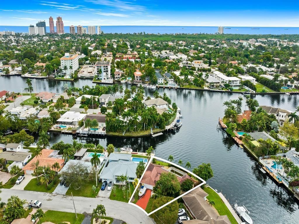 2212 NE 17th Place, Fort Lauderdale, FL 33305 Photo