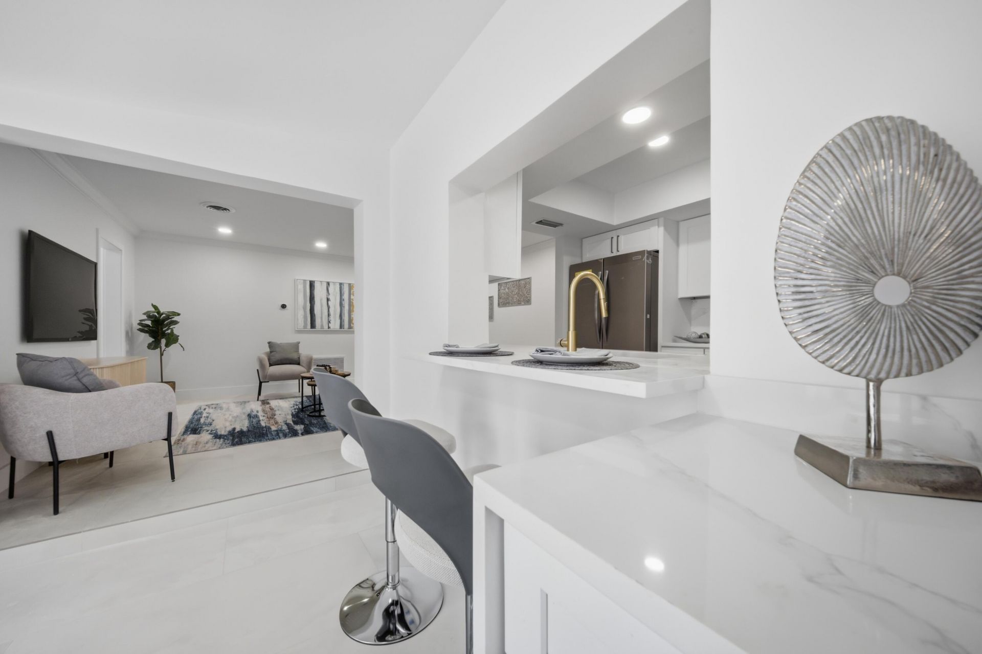 5121 NE 17th Terrace, Fort Lauderdale, FL 33334 Photo