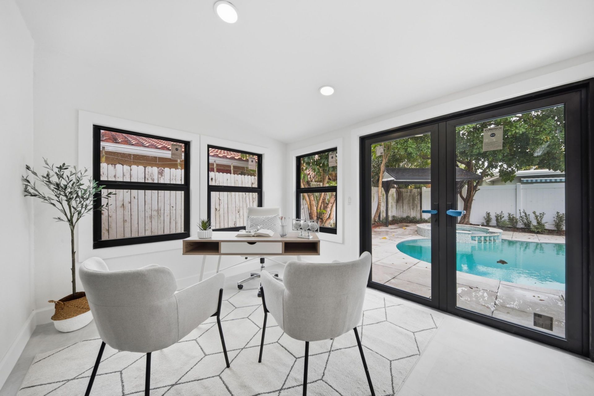 5121 NE 17th Terrace, Fort Lauderdale, FL 33334 Photo