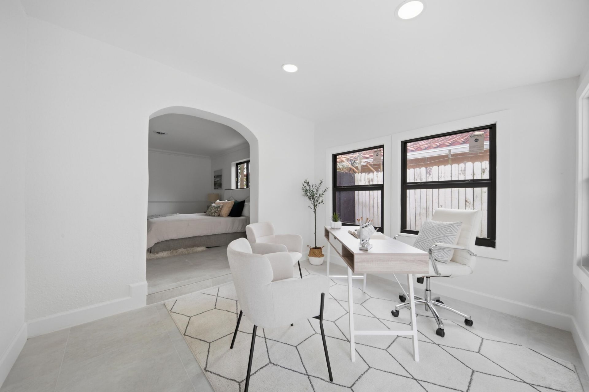 5121 NE 17th Terrace, Fort Lauderdale, FL 33334 Photo