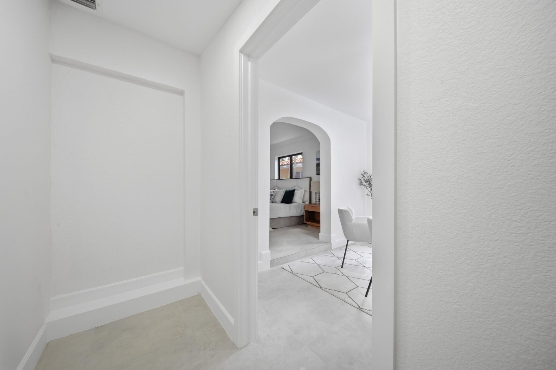 5121 NE 17th Terrace, Fort Lauderdale, FL 33334 Photo