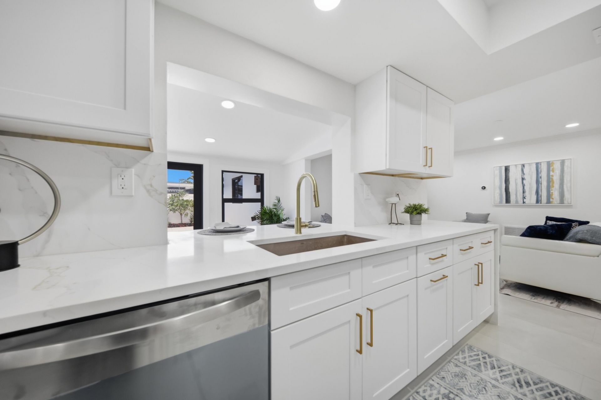 5121 NE 17th Terrace, Fort Lauderdale, FL 33334 Photo