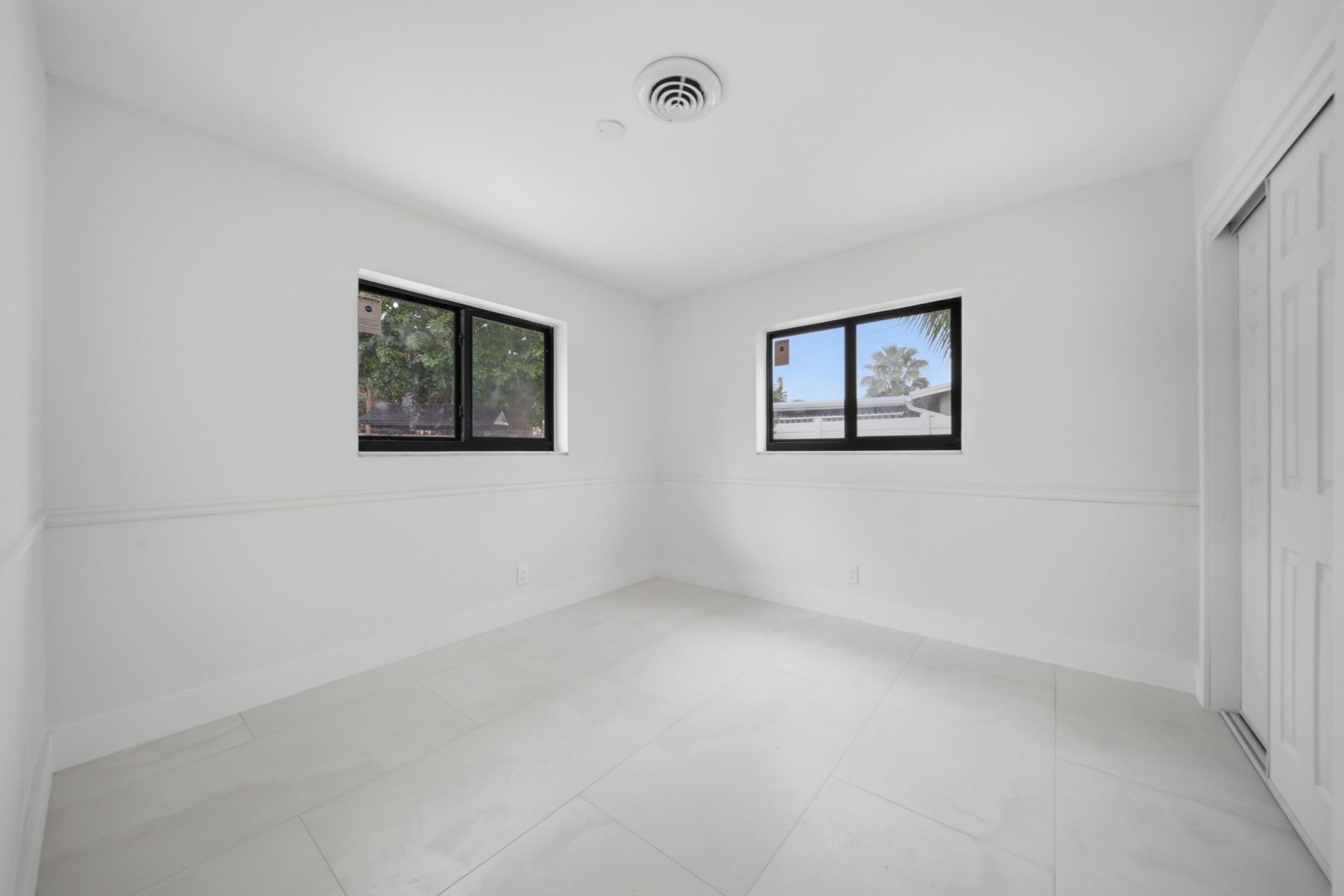 5121 NE 17th Terrace, Fort Lauderdale, FL 33334 Photo