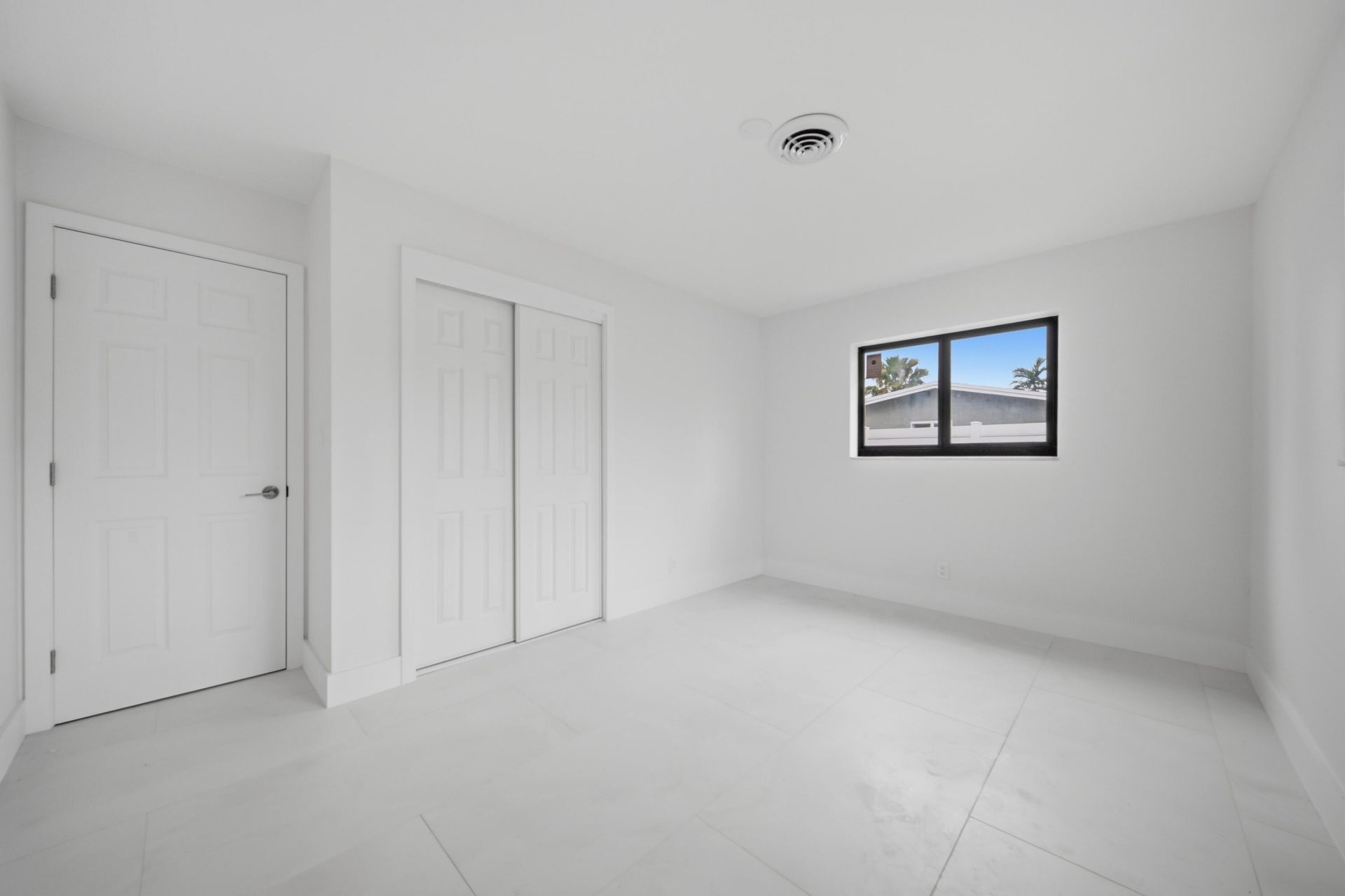 5121 NE 17th Terrace, Fort Lauderdale, FL 33334 Photo