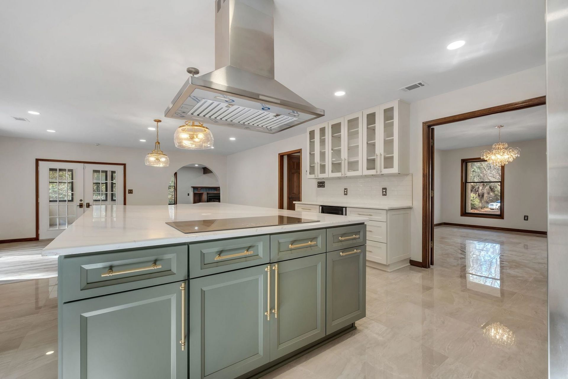 6375 Thomasville Road, Tallahassee, FL 32312 Photo