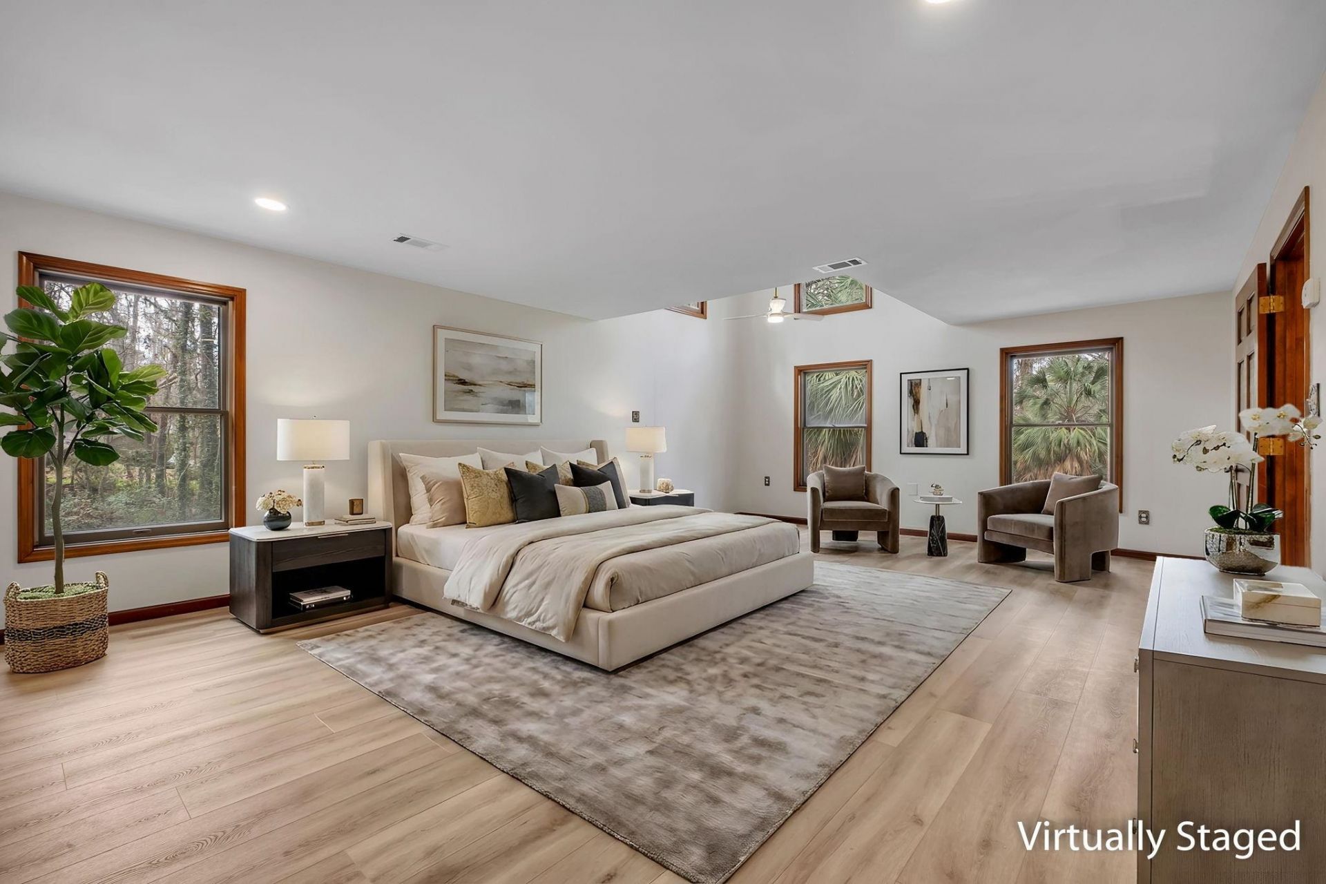 6375 Thomasville Road, Tallahassee, FL 32312 Photo