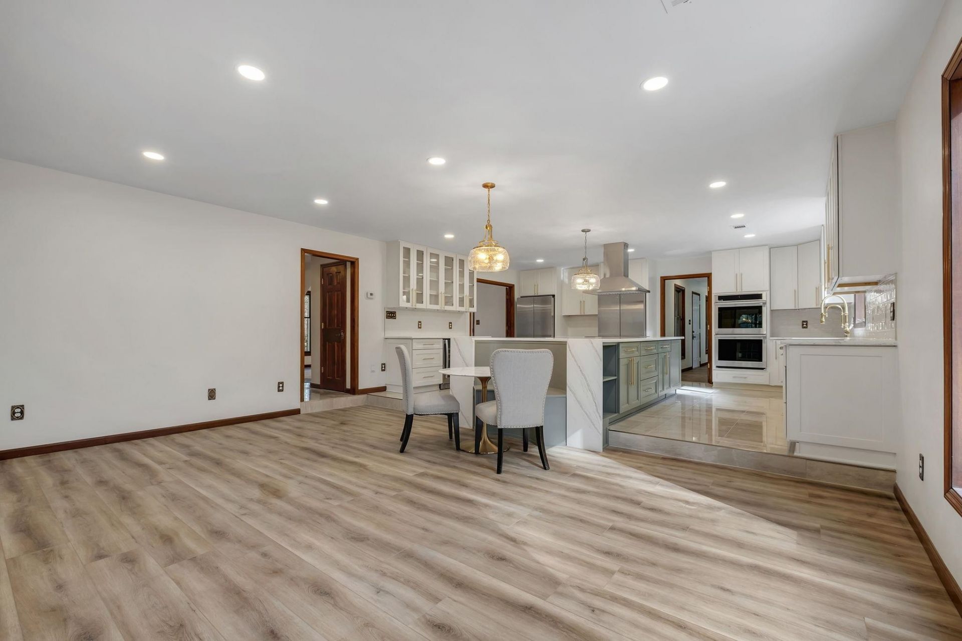 6375 Thomasville Road, Tallahassee, FL 32312 Photo